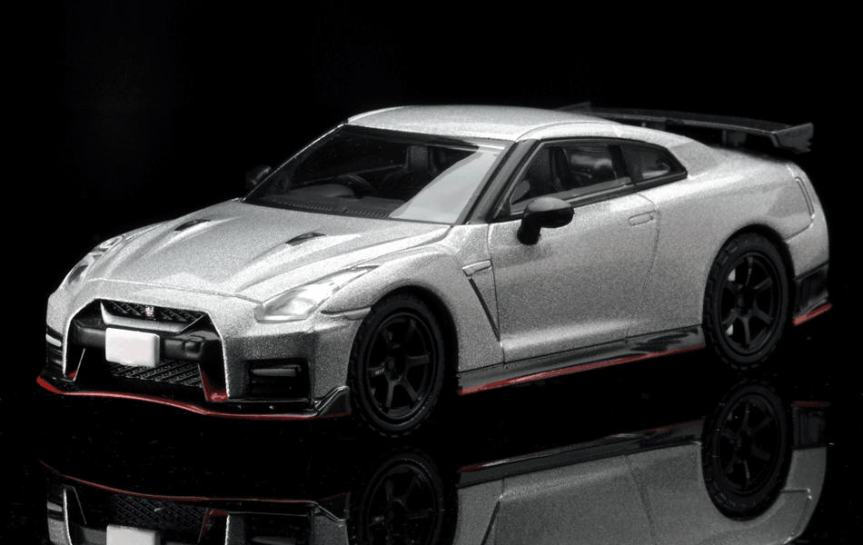 Car Fans Alert: TOMYTEC GT-R exclusively landed at LOG-ON