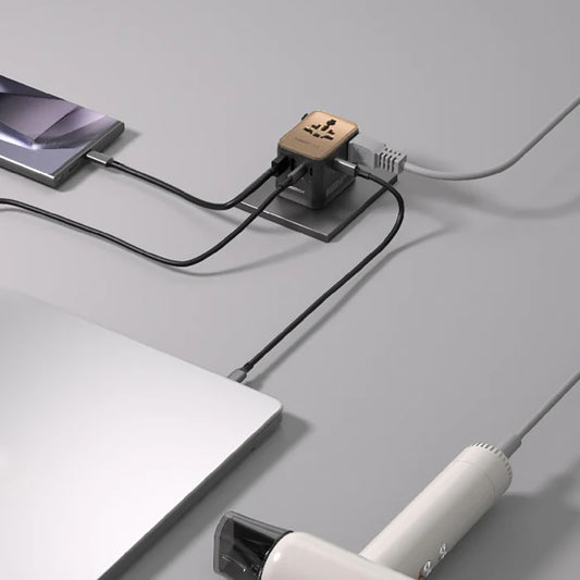 MOMAX 1-World 2 70W GaN Travel Adaptor - Desert Titanium