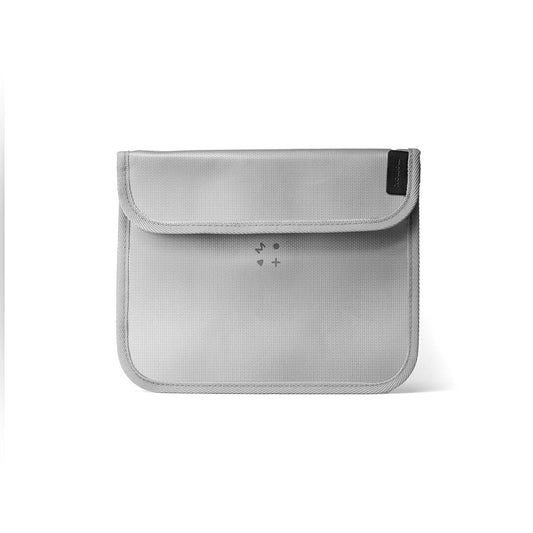 MOMAX 1-World Fireproof Protection Pouch (M) - GY