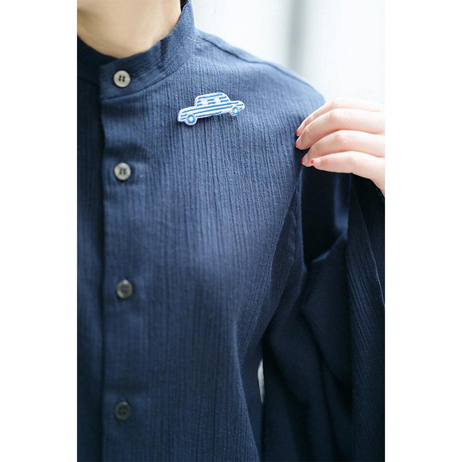 SOUSOU Embroidery Brooh Car Blue - LOG-ON