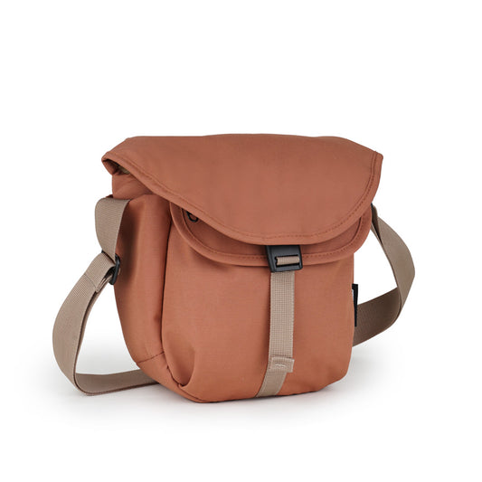 HELLOLULU Vita-Compact Cam Bag Brown