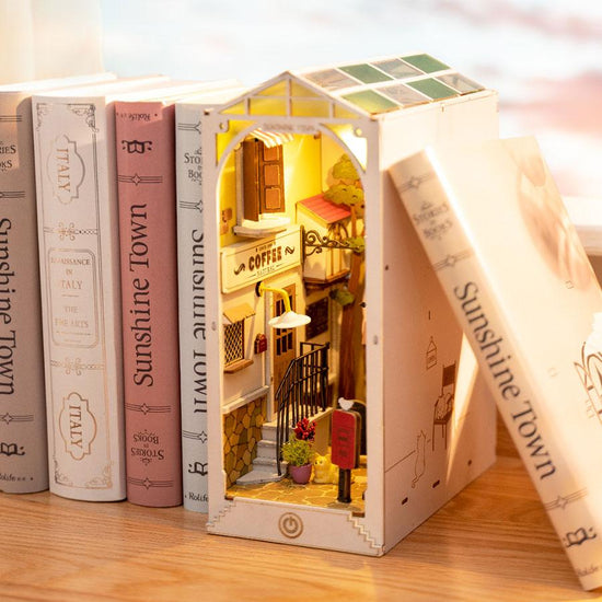 ROBOTIME Rolife Book Nook Shelf Sunshine Town - LOG-ON