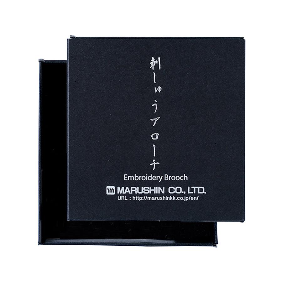 MARUSHIN Hokusai Red Fuji Embroidery Brooch (20g) - LOG-ON