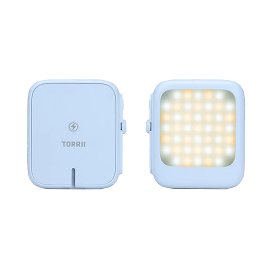 TORRII Luna Led Magnetic 5000mAh (18.5 WH) Wireless Powerbank Light Blue