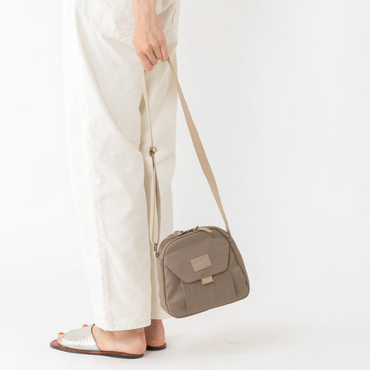 SENBADO Trapezoid 迷你手拿包 - 623-9632 - 啡色  (180g)