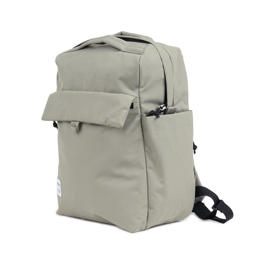 HELLOLULU Carter All Day Backpack Soft Gray - LOG-ON