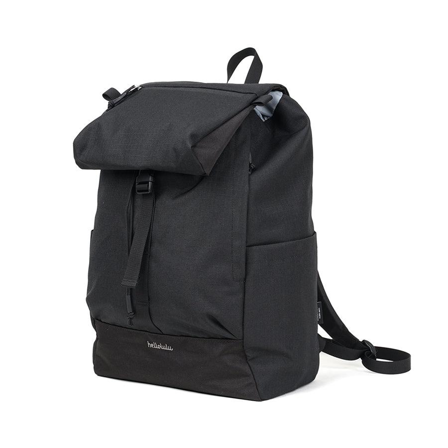 HELLOLULU Saro Utility Flap Backpack Mchar.Black - LOG-ON