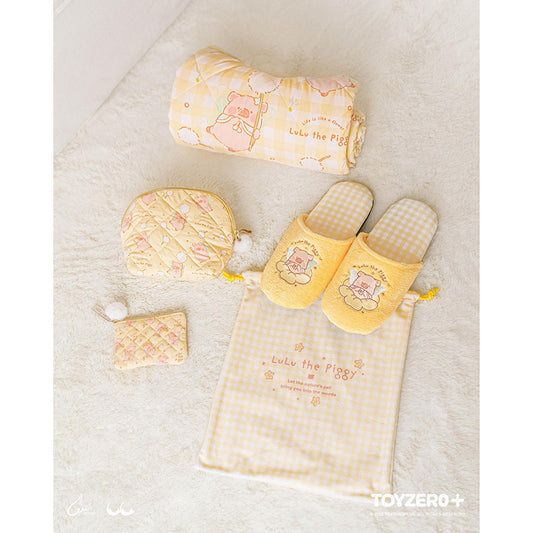 TOYZEROPLUS LuLu the Piggy Winter Series - Foldable Blanket