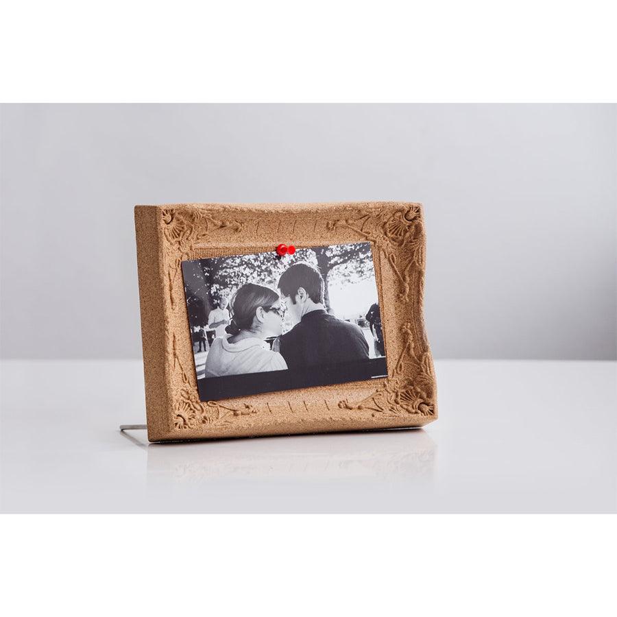 SUCKUK Cork Board Picture Frame - LOG-ON